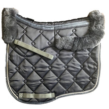Full rolled edge lambskin dressage square